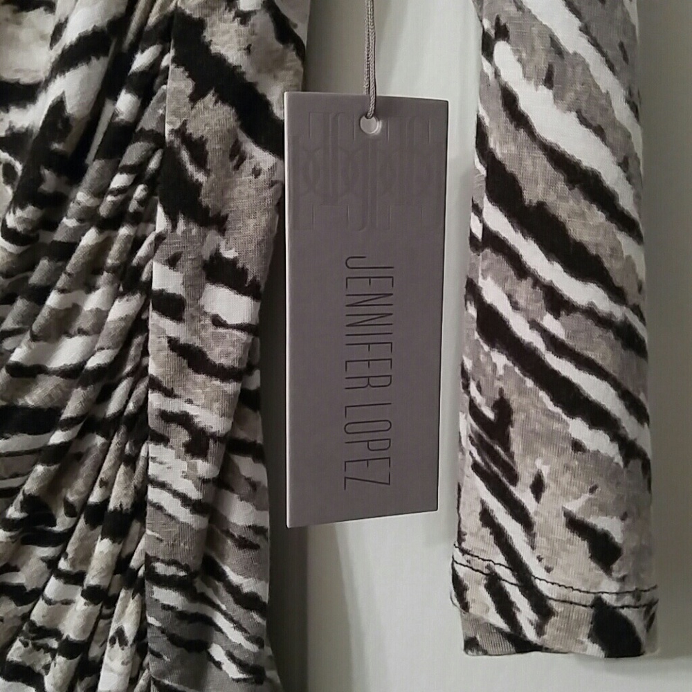 Jennifer Lopez Black and White Animal Print Drape Neck Top - Picture 3 of 6